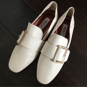 White loafers. NWOT.